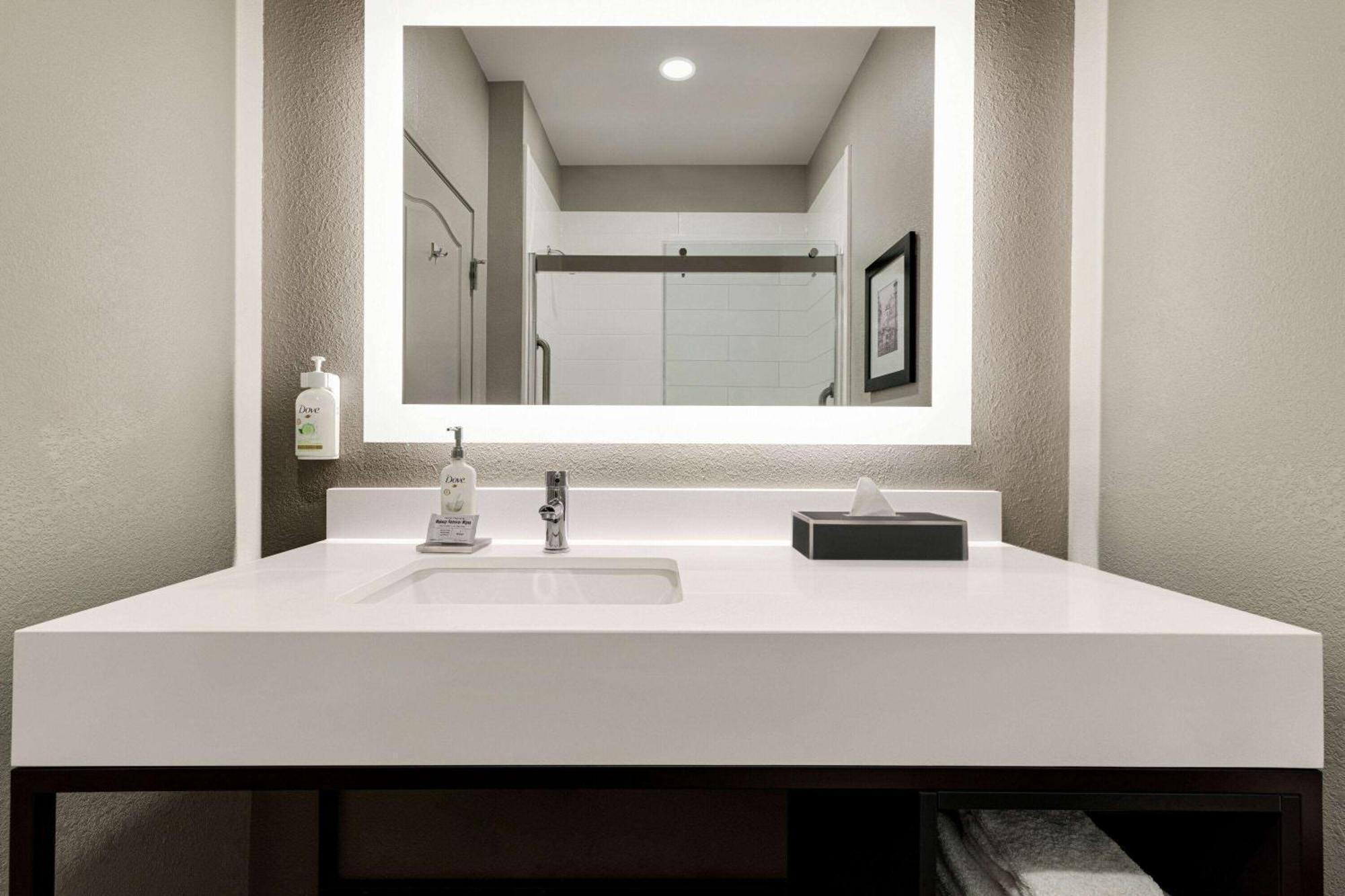 La Quinta By Wyndham Oxford - Anniston Otel Dış mekan fotoğraf