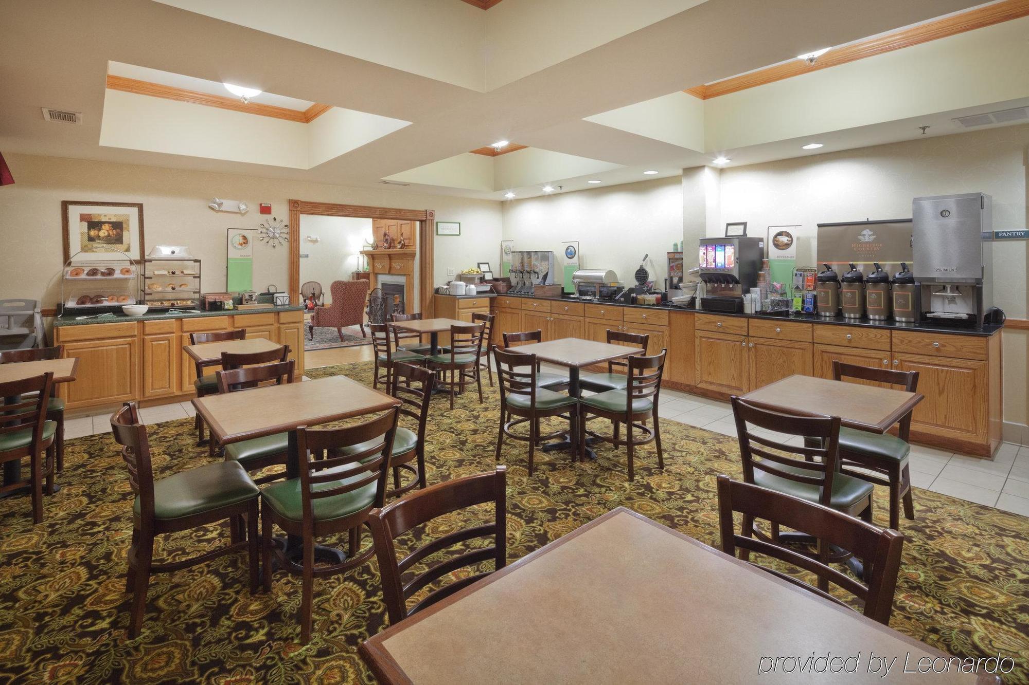 La Quinta By Wyndham Oxford - Anniston Otel Restoran fotoğraf